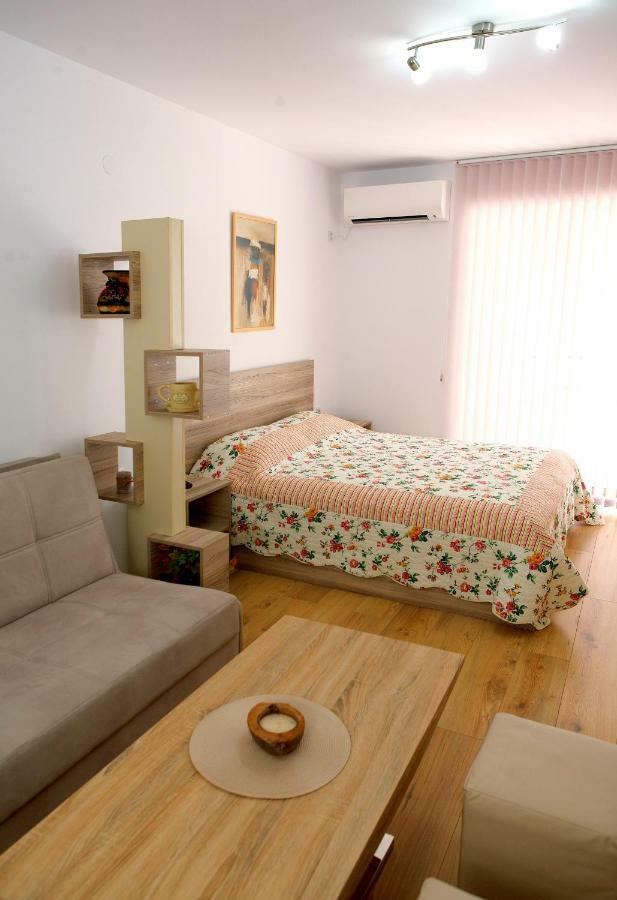 Studio Top City Center ساندانسكي المظهر الخارجي الصورة